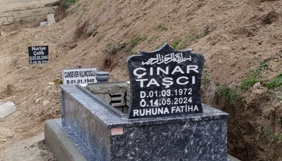 Mezar Taşı
